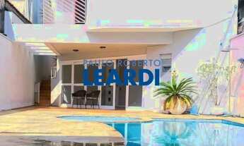 Imagem: SOBRADO - ÁGUA RASA - SP