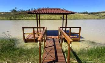 Imagem 2: TERRENOS EM JACAREI COM LAGO