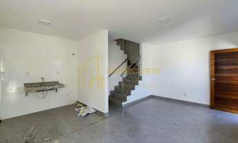 Imagem 3: Exclusiva Casa Duplex no São Francisco com 2 Suítes Perfeita para Sair do Aluguel!