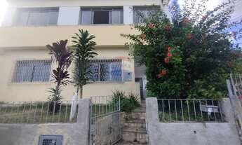 Imagem 2: Ampla Casa Residencial ou Comercial com 5 Quartos para Aluguel no Bairro Esplanada Juiz d