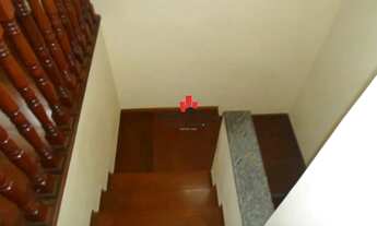 Imagem 7: Sobrado frontal na região do Jardim Popular - Penha