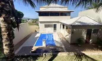 Imagem: Casa com 4 quartos, 200 m² por R$ 850.000,00