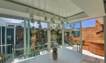 Imagem 2: MARAVILHOSA COBERTURA EM COPACABANA COM OFURÔ!