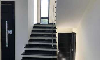 Imagem 2: Condomínio Alphaville sobrado para venda com 346 m2 com 4 suítes!!!