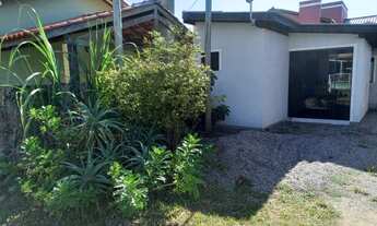 Imagem 5: Casa para venda com 160 metros quadrados com 5 quartos em Centro - Garopaba - SC