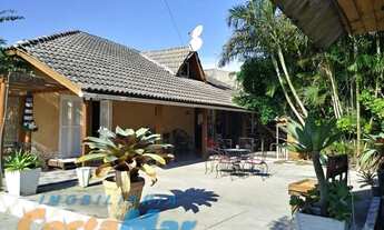 Imagem 5: Residencia com vista da lagoa zona de moradores