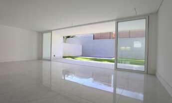 Imagem 3: Casa de condomínio sobrado para venda possui 420 metros quadrados com 4 quartos