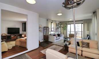 Imagem 3: Apartamento á venda possui 212m² com 3 suítes e 3 vagas em Moema