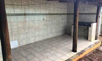 Imagem 4: Sobrado para venda possui 180 metros quadrados com 4 quartos em Santa Efigênia - Caldas No