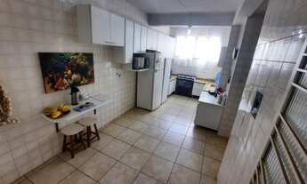 Imagem 5: Sobrado para venda tem 300 metros quadrados com 4 quartos em Setor Sul - Goiânia - GO