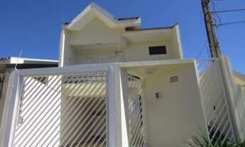 Imagem: Sobrado com 3 quartos para alugar por R$