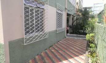 Imagem: Alugo apartamento no térreo, á 10 minutos