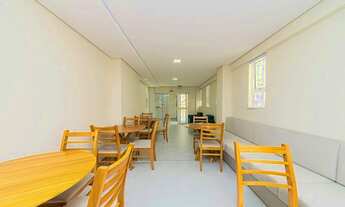 Imagem 4: CURITIBA - Apartamento Padrão - Ecoville