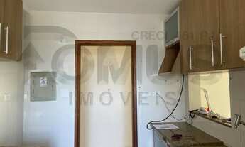 Imagem 2: Apartamento para Venda no Condomínio Villaggio Di Roma Dispõe de Três Quartos + Varanda e