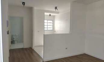 Imagem 3: Oportunidade, apartamento muito bem localizado de 2 dormitórios,sala, cozinha ,WC e 1 vaga