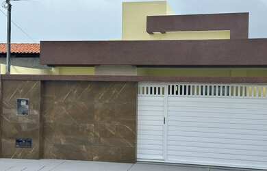 Imagem: Quatro Casas no Loteamento Luar da Barra