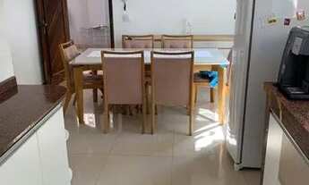 Imagem 2: CASAS NO CENTRO DE ITAGUAI