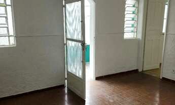 Imagem 4: Alugo casa em realengo de um quarto com quintal e demais dependências