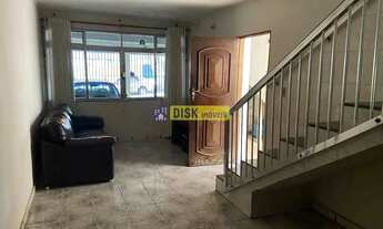 Imagem: Sobrado para aluguel com 3 quartos e 1 suíte