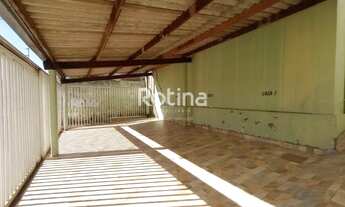 Imagem 2: Casa para alugar, 2 quartos, 1 vaga, Santa Mônica - Uberlândia/MG - R$ 1.400,00