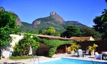 Imagem 3: CASA MARAVILHOSA COM PISCINA E VISTAO EM ITANHANGÁ!!!