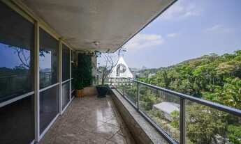 Imagem 4: Lindo apartamento 4 quartos, sendo 2 suítes, varanda , 3 vagas na escritura