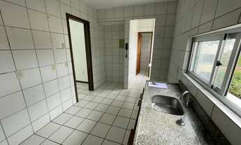 Imagem 6: O apartamento está localizado no bairro Nova Descoberta com 80m² com 3/4 sendo 1 suíte e 3