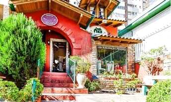 Imagem: Casa comercial no bairro Mont Serrat