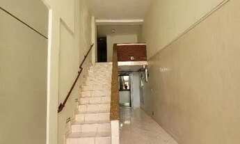 Imagem 2: Kitnet com 1 dormitório - venda por R$ 120.000,00 ou aluguel por R$ 974,17/mês - Centro