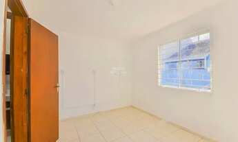 Imagem 2: Sobrado para venda tem 71 metros quadrados com 2 quartos em Cidade Industrial - Curitiba