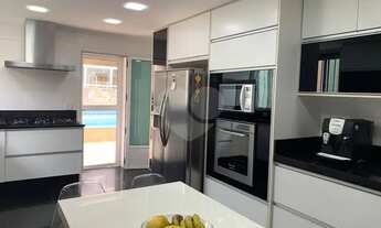 Imagem 4: Excelente sobrado com piscina e churrasqueira