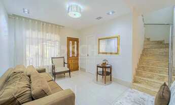 Imagem 6: Casa com 3 dormitórios à venda na Rua Padre Arnaldo Pereira com 4 dormitórios 2 Suites e