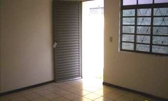 Imagem 2: Casas Residenciais com 2 quartos para alugar por R$ 1100.00, 65.00 m2 - BOQUEIRAO - CURITI