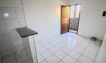 Imagem 5: IMPERDÍVEL! Não perca a oportunidade de morar nesta excelente casa com 1 quarto, sala, coz