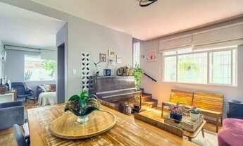 Imagem 4: Casa com 4 dormitórios em rua tranquila , quase particular, no coração da Vila Mariana