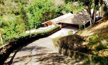 Imagem 2: Apartamento para venda tem 450 metros quadrados com 5 quartos em Itaipava - Petrópolis - R