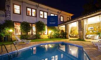 Imagem 5: Sobrado para venda em Centro Historico - Paraty - RJ - Vista Lateral Para o Mar