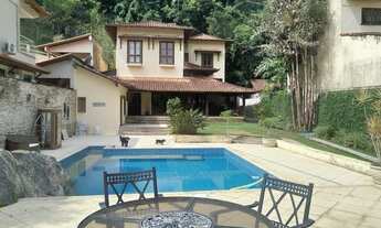 Imagem 5: Casa de condomínio para venda com 290 metros quadrados com 7 quartos