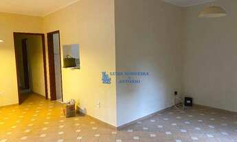 Imagem 7: Casa aconchegante com muito verde , 3 quartos sendo 1 suíte , sala em L , cozinha e amplo