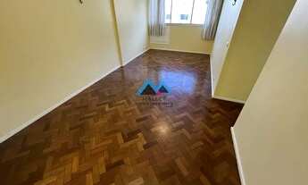 Imagem 2: Excelente apartamento de 2 quartos, sendo 1 suíte, 72 m², para venda ou locação, em Copaca