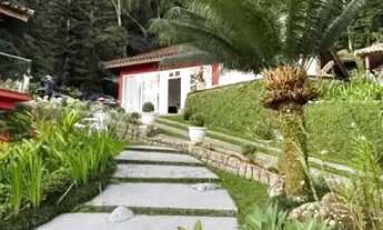 Imagem 2: Casa sobrado de alto padrão à venda no Condomínio PortoGalo em Angra dos Reis - RJ