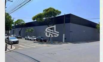 Imagem: Galpão Comercial à Venda com 3.300 m²
