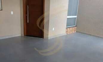 Imagem 3: Oportunidade no Villa Verde: Casa com 3 Dormitórios e Quintal