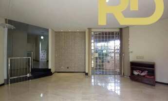 Imagem 2: Casa à venda com 3 quartos, suíte e 2 vagas - Esplanada, Belo Horizonte