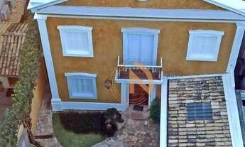 Imagem 2: Casa reformada no Jardim Europa com 3 suites, 2 vagas e quintal