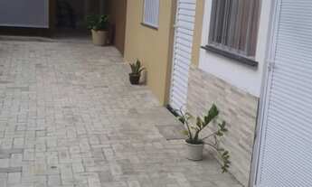 Imagem 4: Kitnet - Cohama Quarto com aluguel por R$2.000 /mês