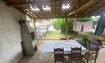 Imagem 7: Conheça essa belíssima casa com 4 quartos , 2 vagas de garagem em Benfica - Juiz de Fora