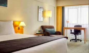 Imagem 3: Flat totalmente mobiliado para locação em Alphaville, com fácil acesso a SP