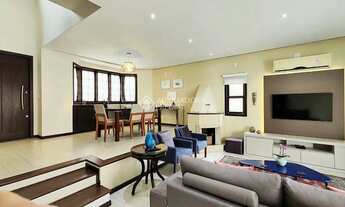 Imagem 6: Imóvel para venda tem 221 metros quadrados com 4 quartos em Córrego Grande - Florianópolis