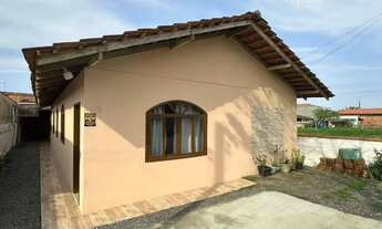 Imagem: Casa com 5 dormitórios e área de festa